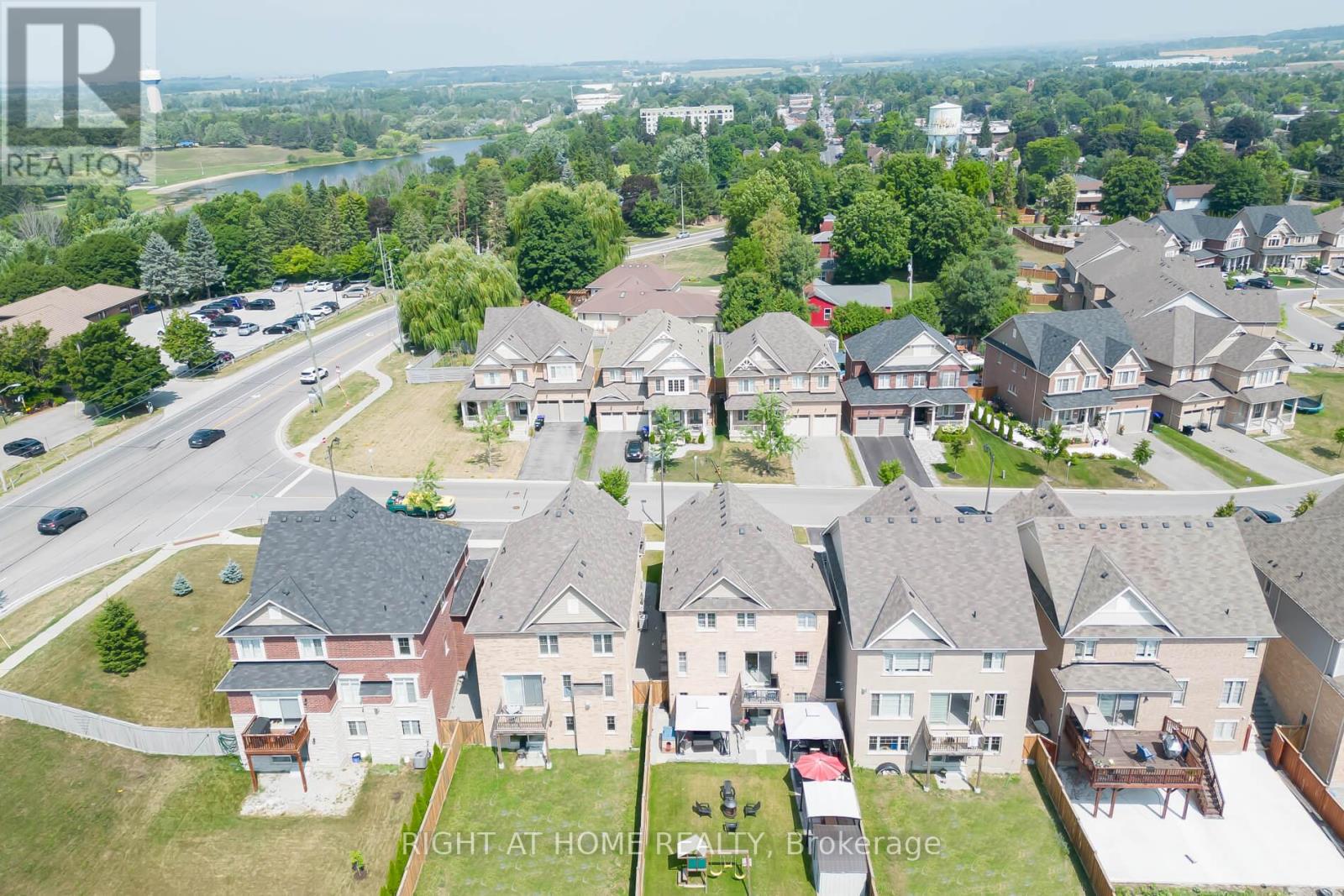 5 Pridham Place, New Tecumseth (Tottenham), Ontario  L0G 1W0 - Photo 43 - N12787576