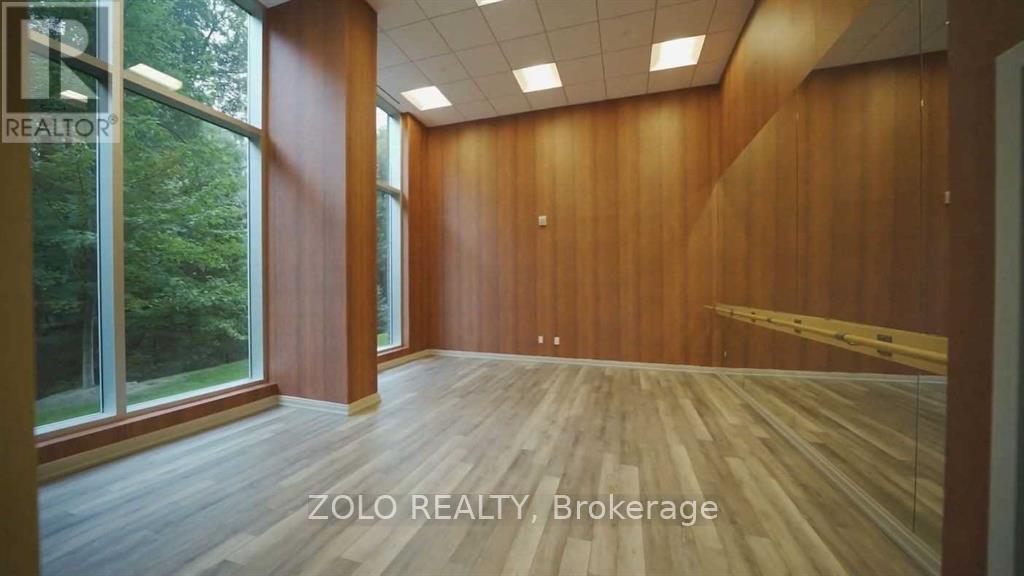 325 - 8763 Bayview Avenue, Richmond Hill, Ontario  L4B 3V1 - Photo 4 - N12787642