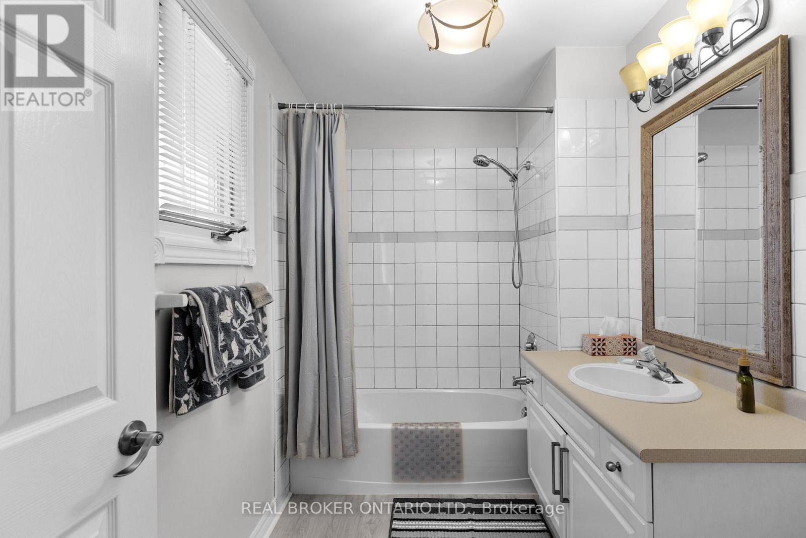 102 - 10 Museum Drive, Orillia, Ontario  L3V 7T9 - Photo 27 - S12787692