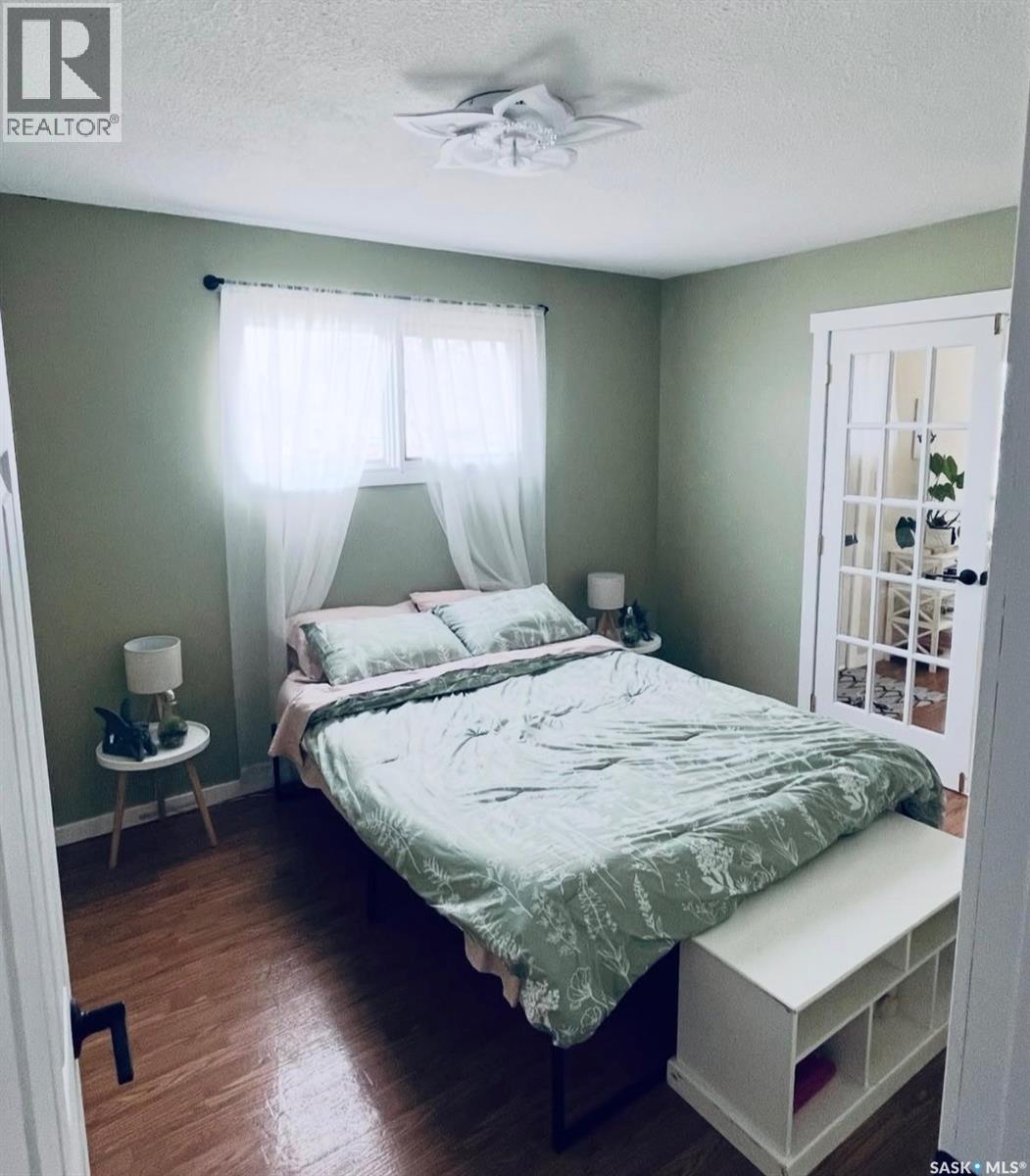 405 Park Avenue, Melfort, Saskatchewan  S0E 1A0 - Photo 6 - SK028477