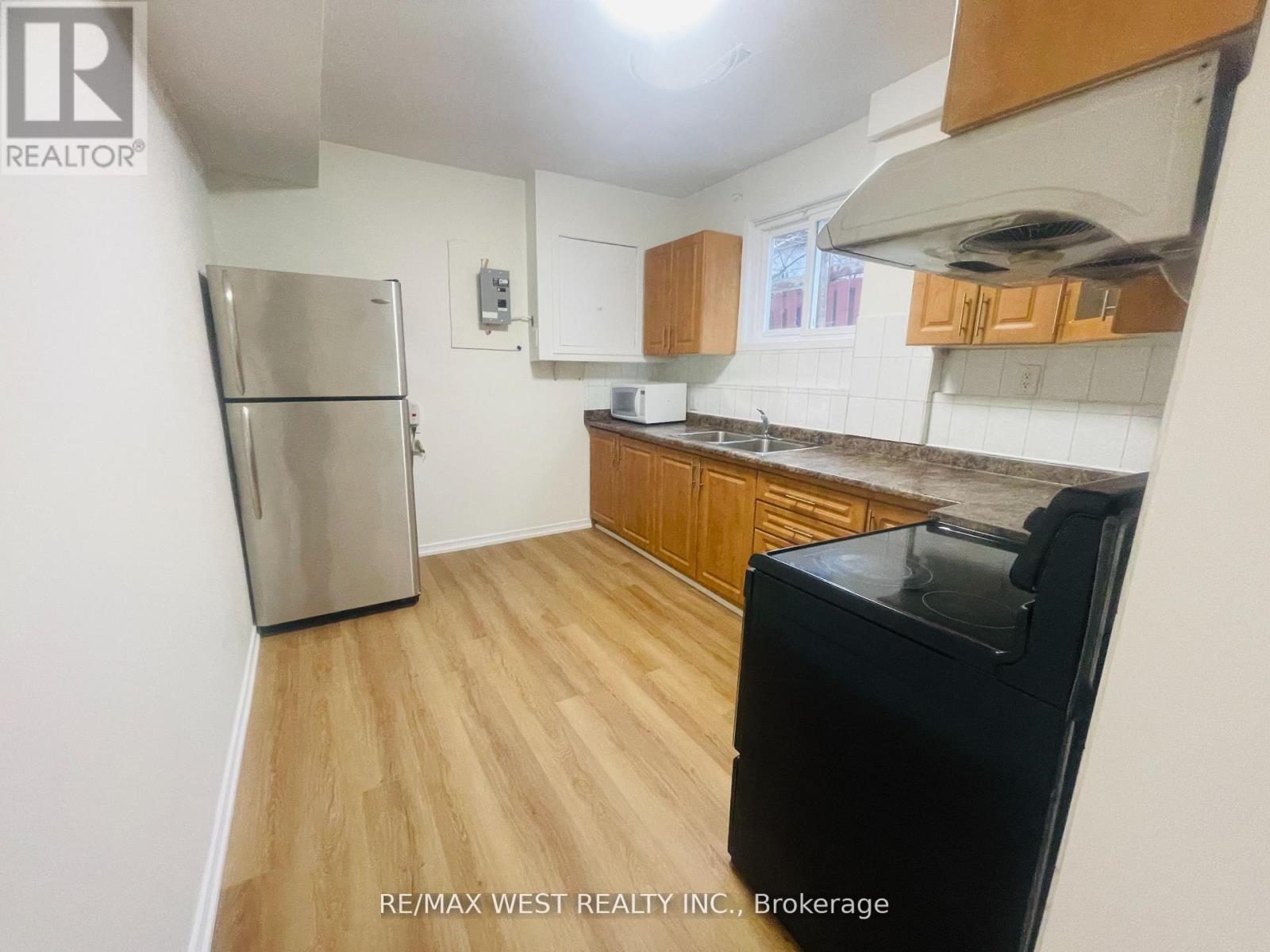 Bsmt - 82 Dafoe Crescent, Brampton, Ontario  L6Y 2L2 - Photo 5 - W12787544