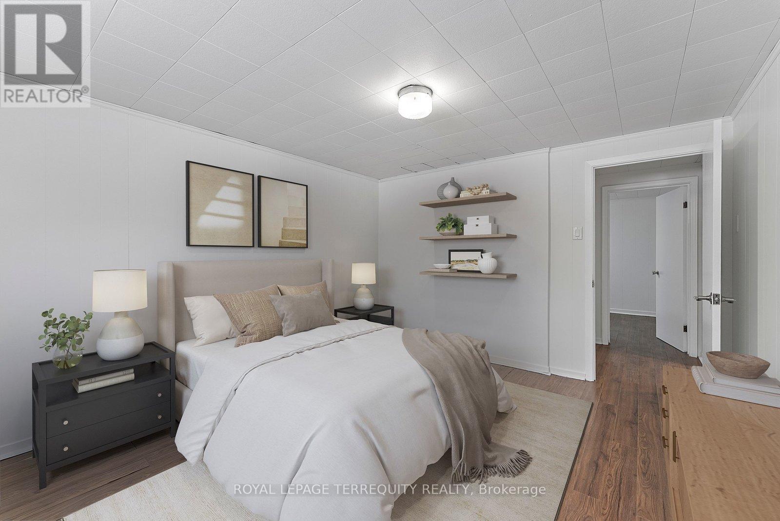 6 Peacham Crescent, Toronto, Ontario  M3M 1S1 - Photo 32 - W12787574