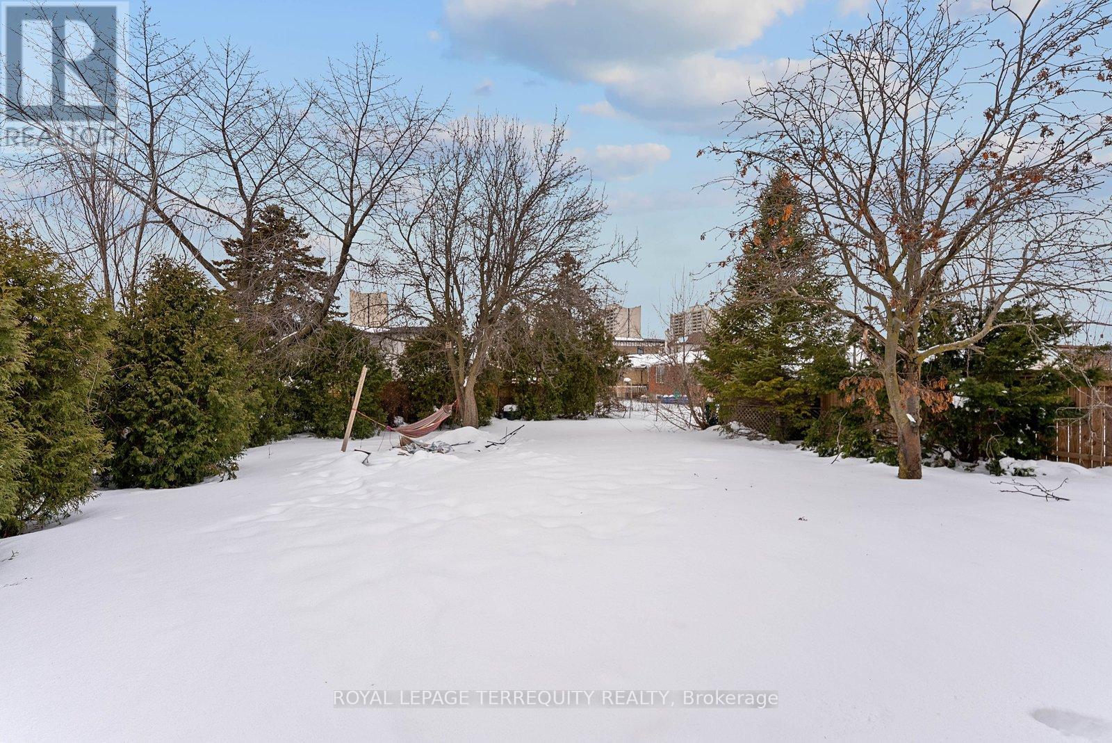 6 Peacham Crescent, Toronto, Ontario  M3M 1S1 - Photo 36 - W12787574