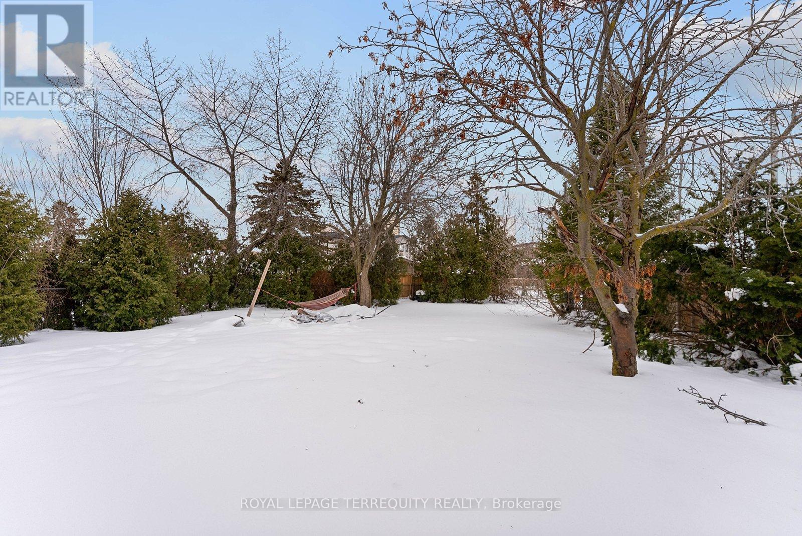 6 Peacham Crescent, Toronto, Ontario  M3M 1S1 - Photo 37 - W12787574