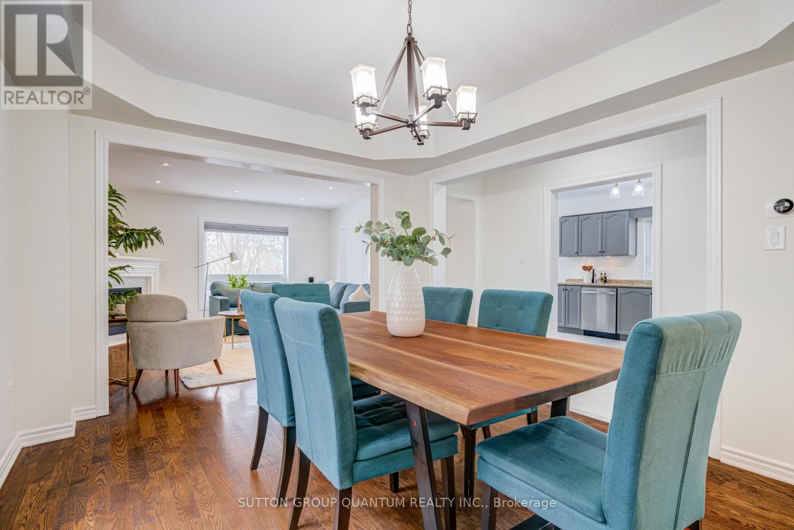 2152 Glenfield Road, Oakville, Ontario  L6M 3S6 - Photo 7 - W12787582