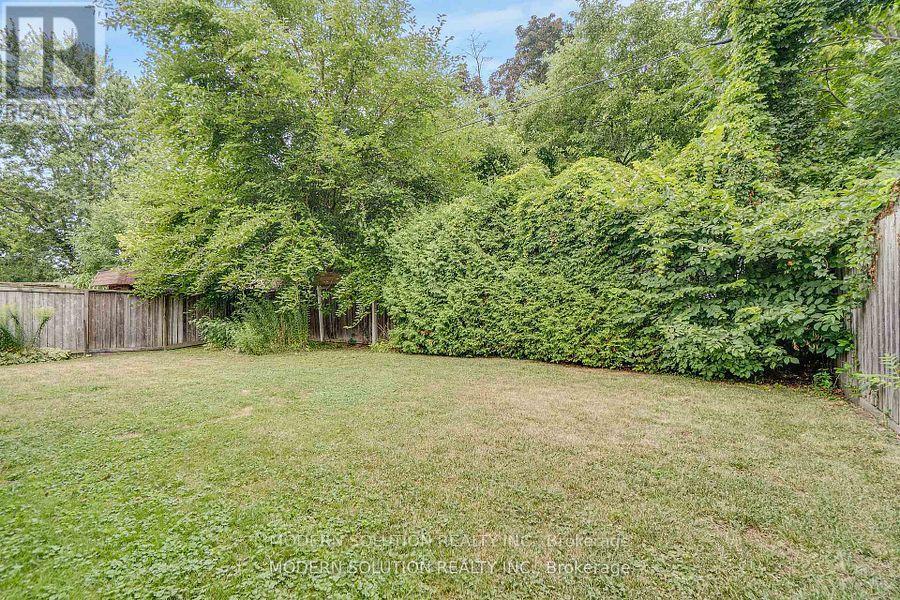 177 Eaglewood Boulevard, Mississauga, Ontario  L5G 1V8 - Photo 34 - W12787590