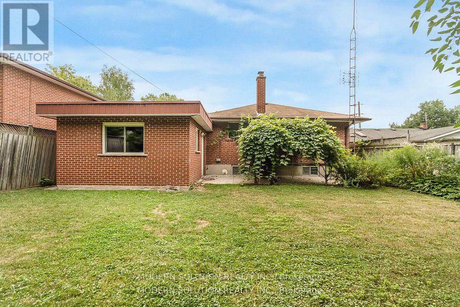 177 Eaglewood Boulevard, Mississauga, Ontario  L5G 1V8 - Photo 35 - W12787590