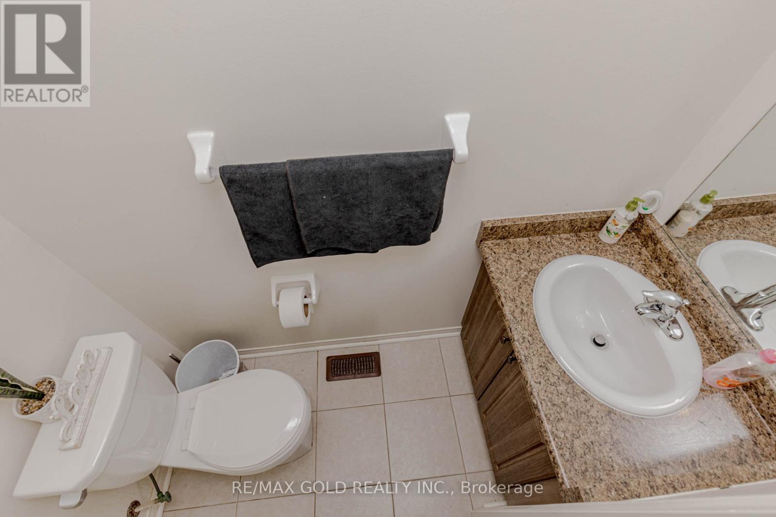 24 Cookview Drive, Brampton, Ontario  L6R 3T6 - Photo 16 - W12787592