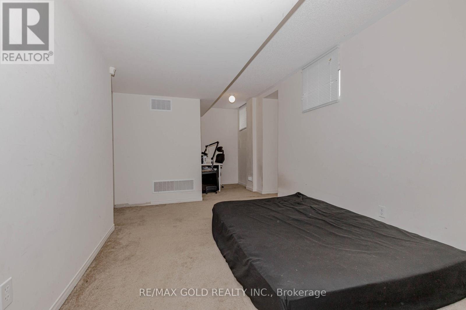 24 Cookview Drive, Brampton, Ontario  L6R 3T6 - Photo 45 - W12787592