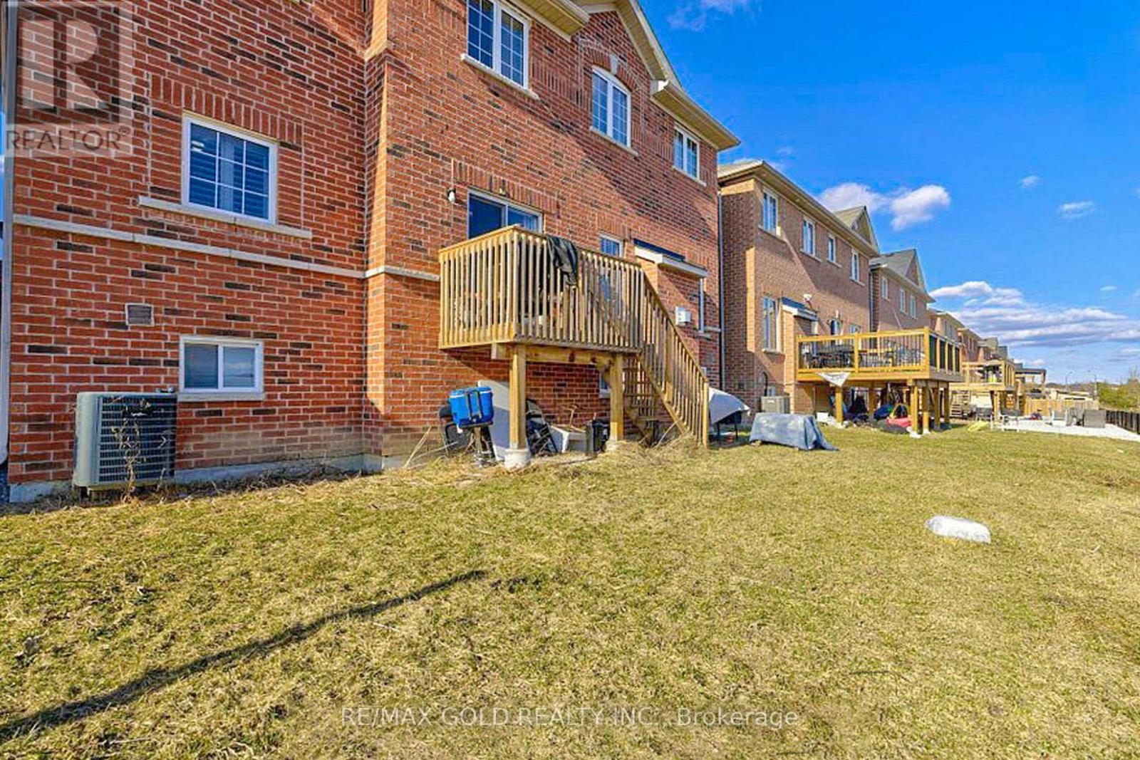 24 Cookview Drive, Brampton, Ontario  L6R 3T6 - Photo 49 - W12787592