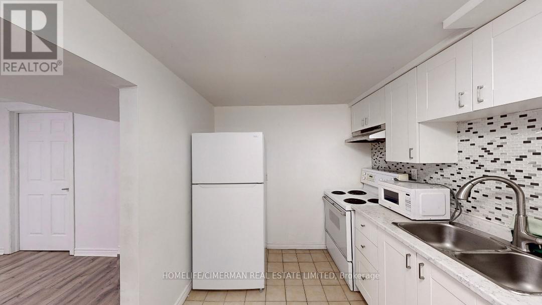 Basement - 3691 Morning Star Drive, Mississauga, Ontario  L4T 1Y6 - Photo 5 - W12787618