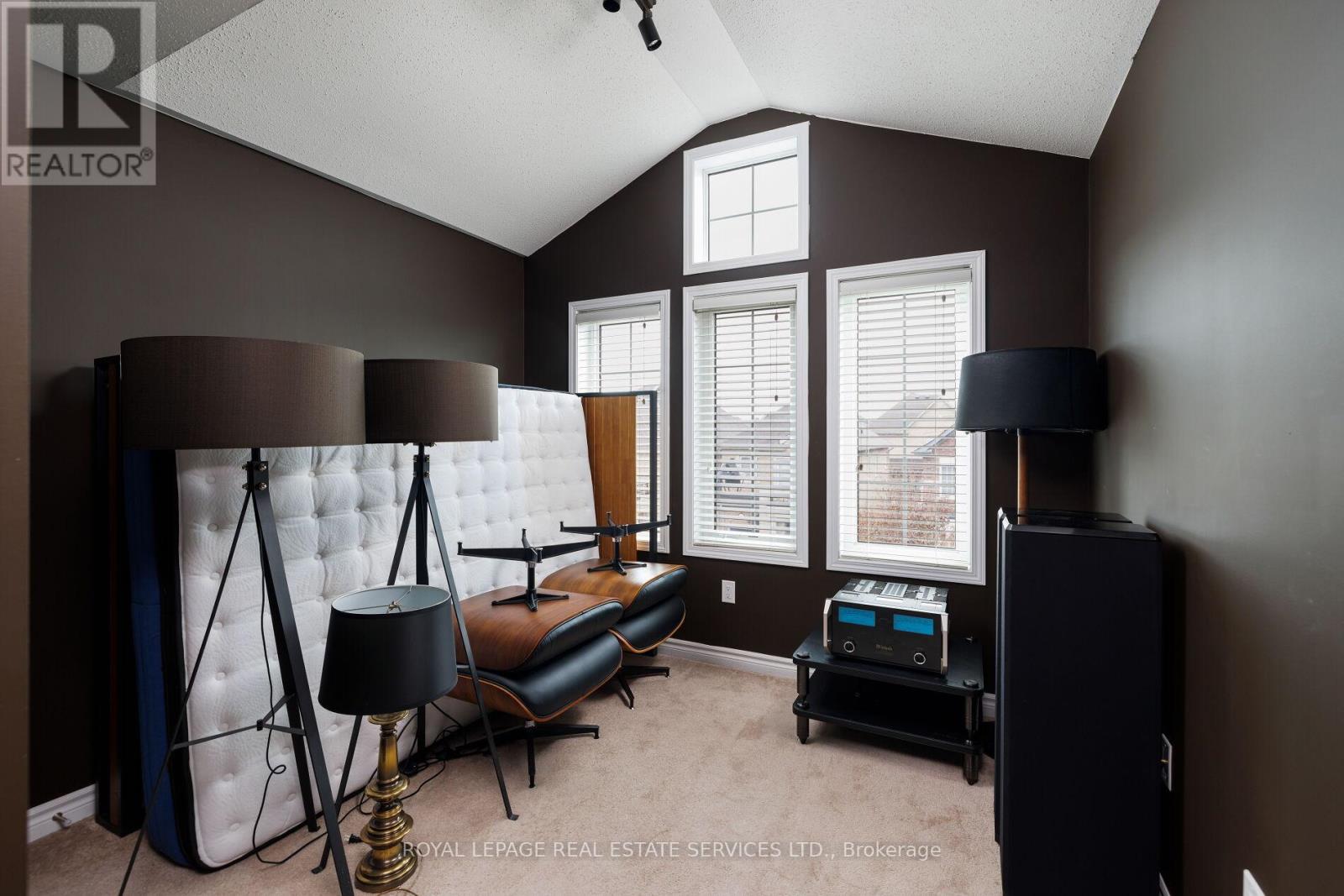 220 Sarah Cline Drive, Oakville, Ontario  L6M 0V3 - Photo 29 - W12787634