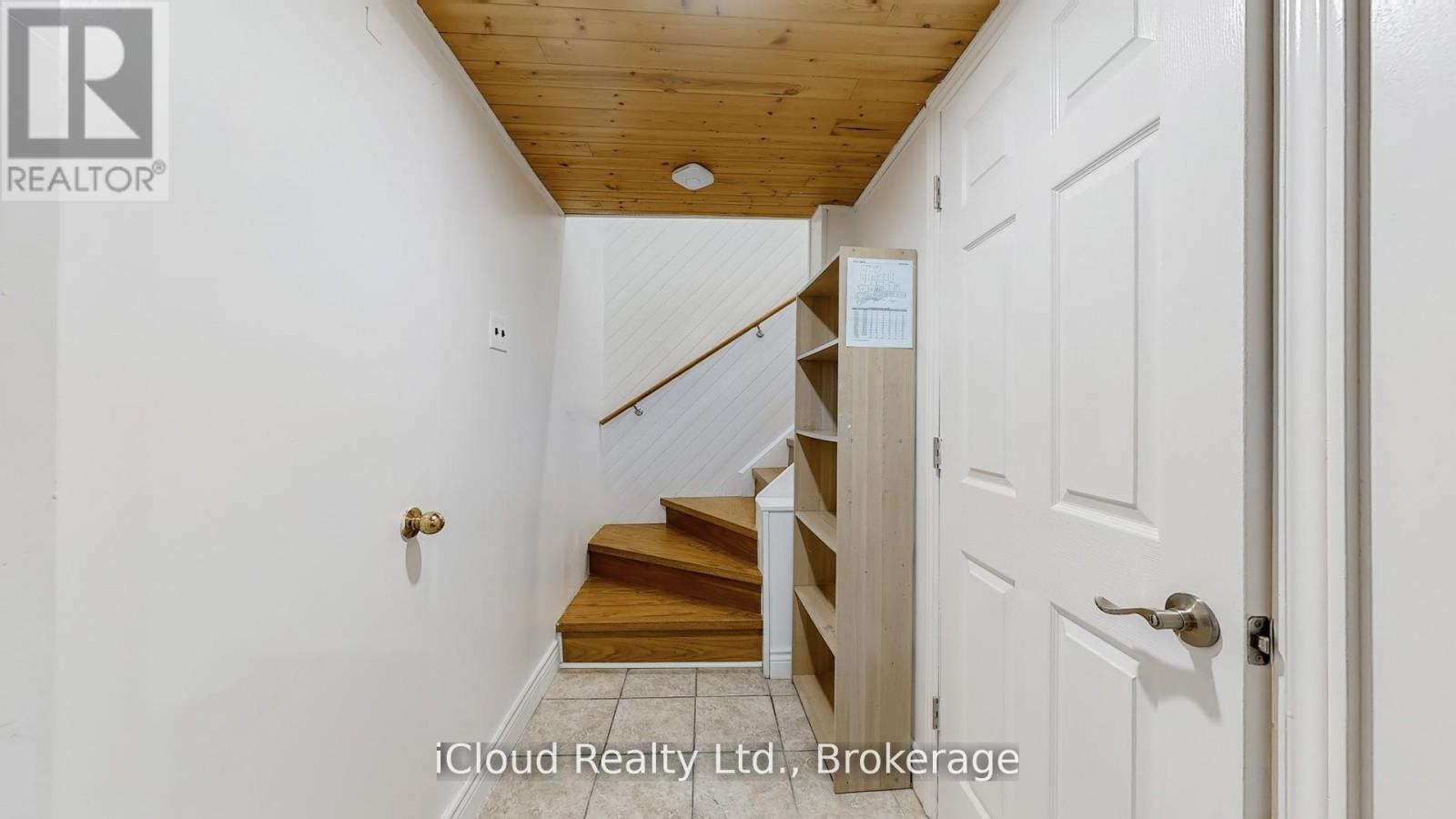 19 Flamingo Crescent, Brampton, Ontario  L6T 2G4 - Photo 22 - W12787646