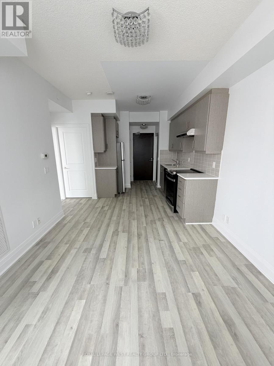 502 - 17 Zorra Street, Toronto, Ontario  M8Z 0C8 - Photo 4 - W12787670