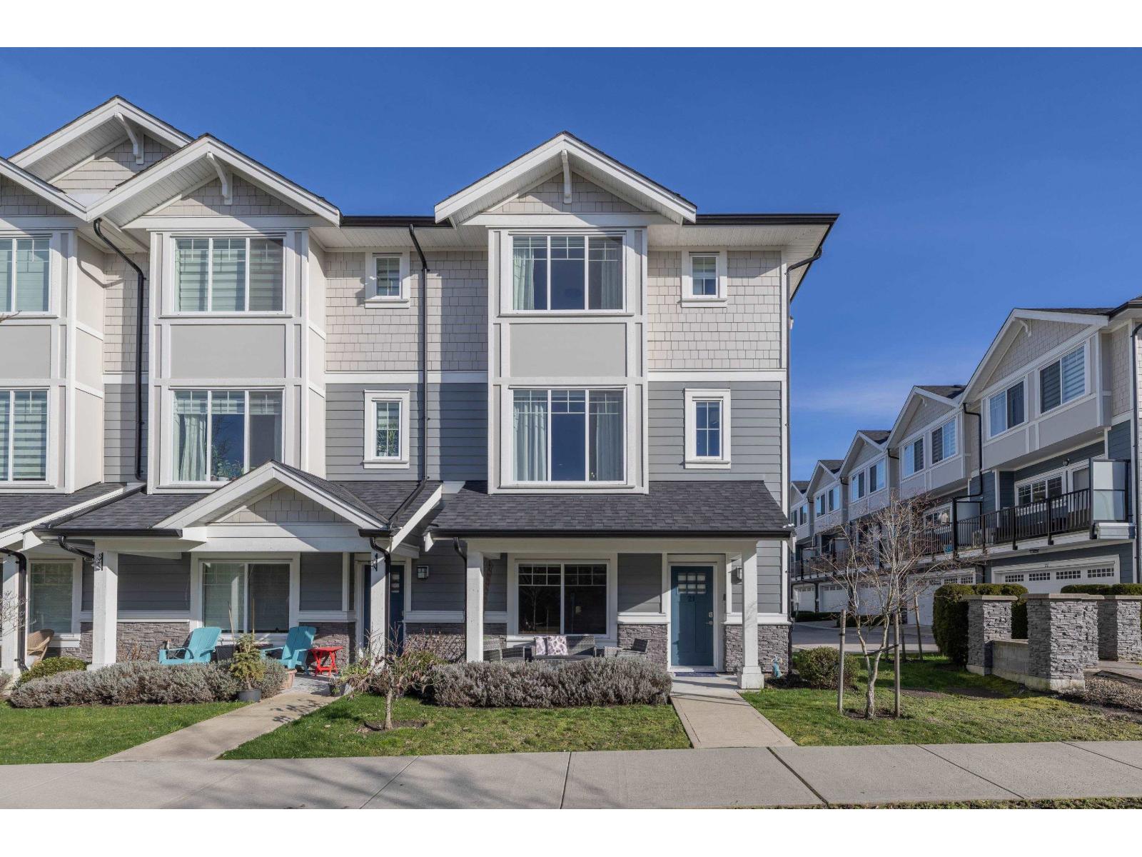 21 19483 74 AVENUE, Surrey, British Columbia