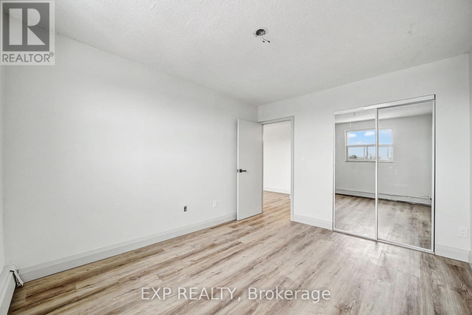 419 - 41 Sutherland Street W, Haldimand, Ontario  N3W 1L1 - Photo 23 - X12778398