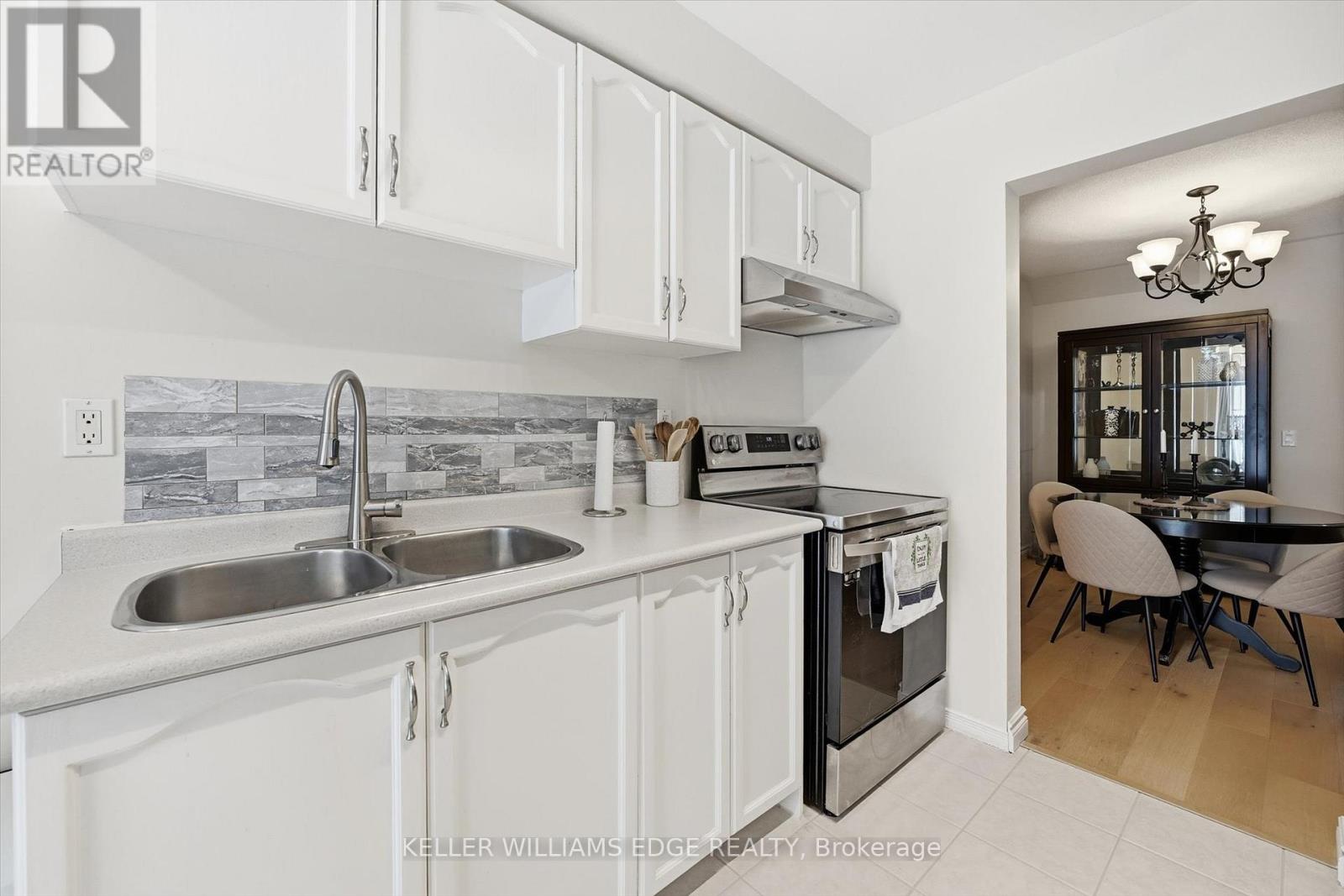 38 Grindstone Way, Hamilton, Ontario  L9H 7B7 - Photo 14 - X12787564