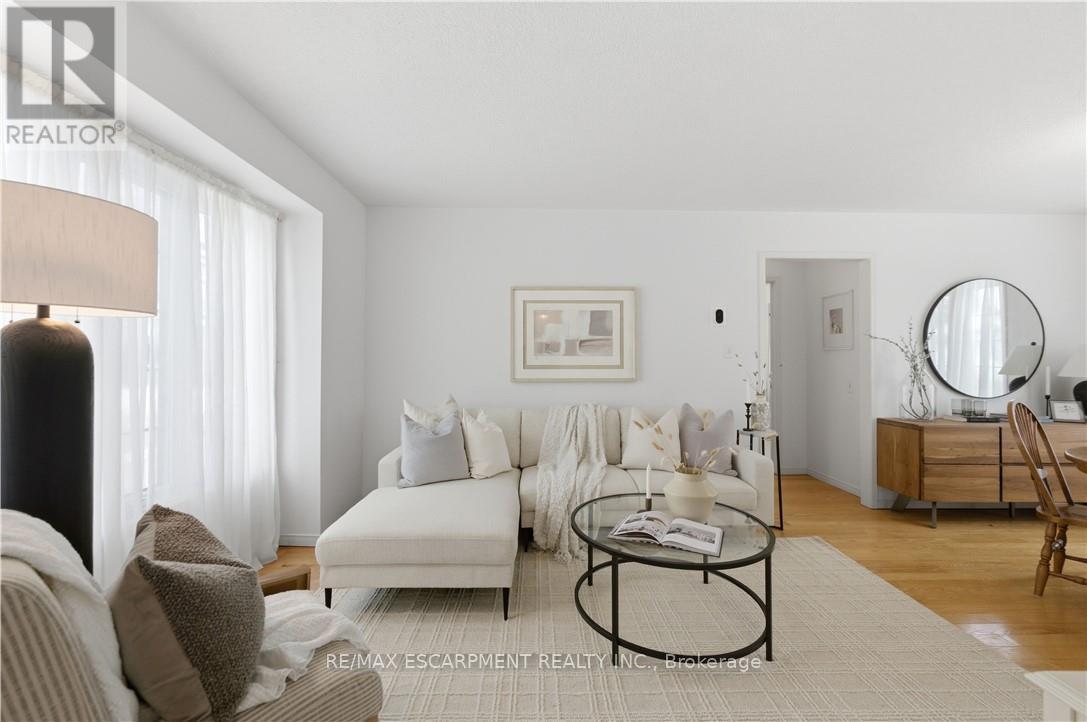 142 Silverbirch Avenue, Hamilton, Ontario  L0R 1W0 - Photo 5 - X12787612