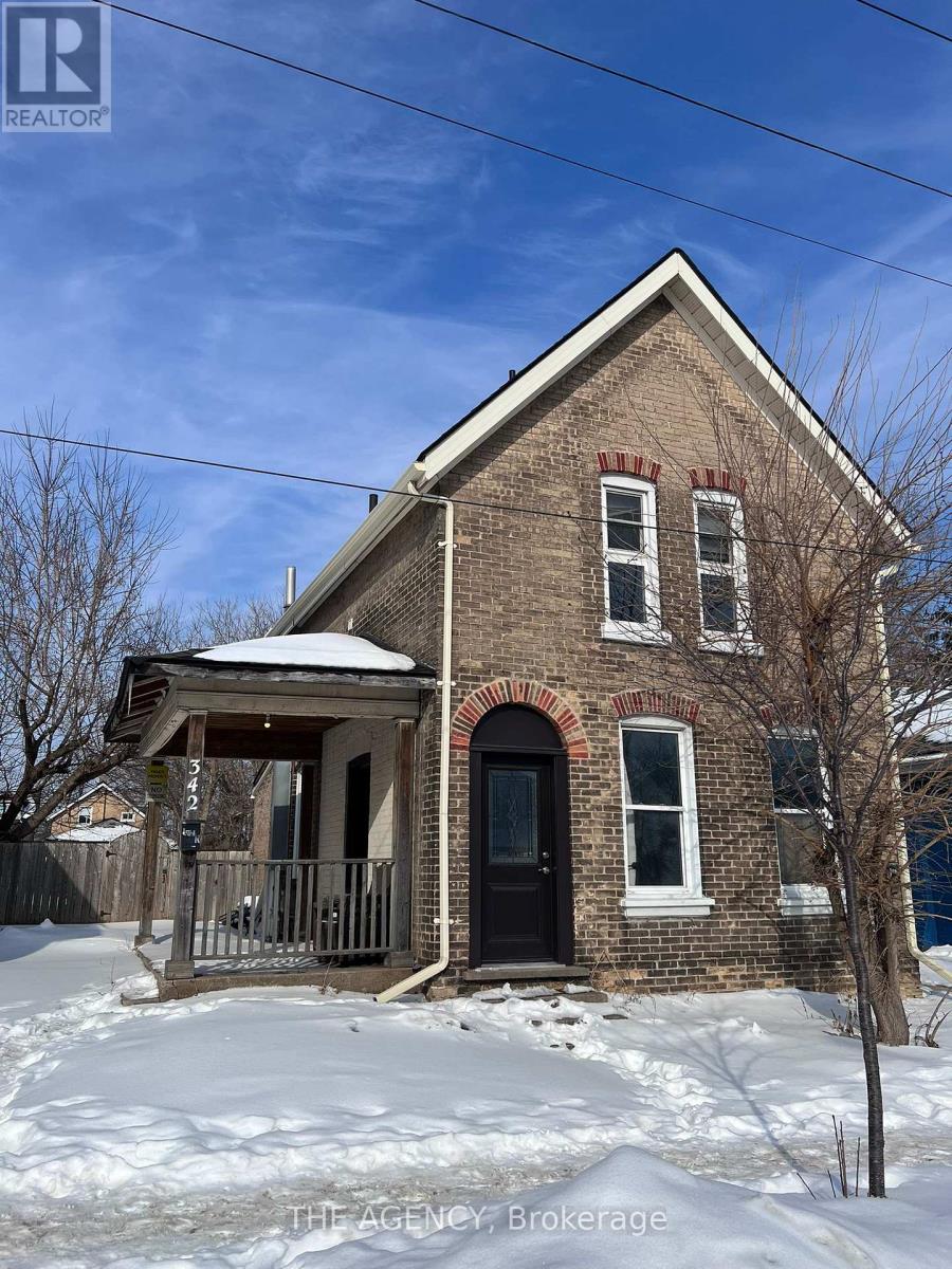 342 DALHOUSIE STREET, Brantford, Ontario