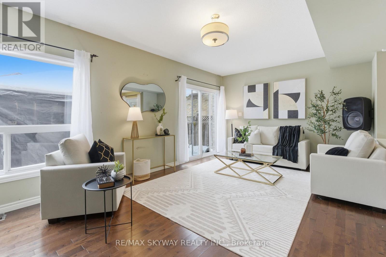 1185 Lawson Road, London North, Ontario  N6G 5K9 - Photo 2 - X12787662