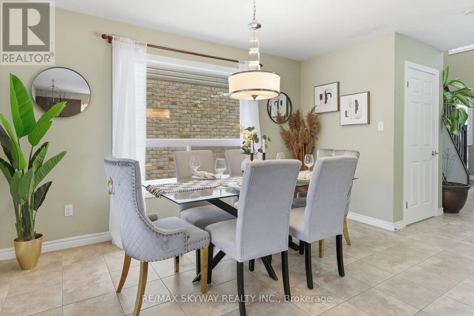 1185 Lawson Road, London North, Ontario  N6G 5K9 - Photo 7 - X12787662