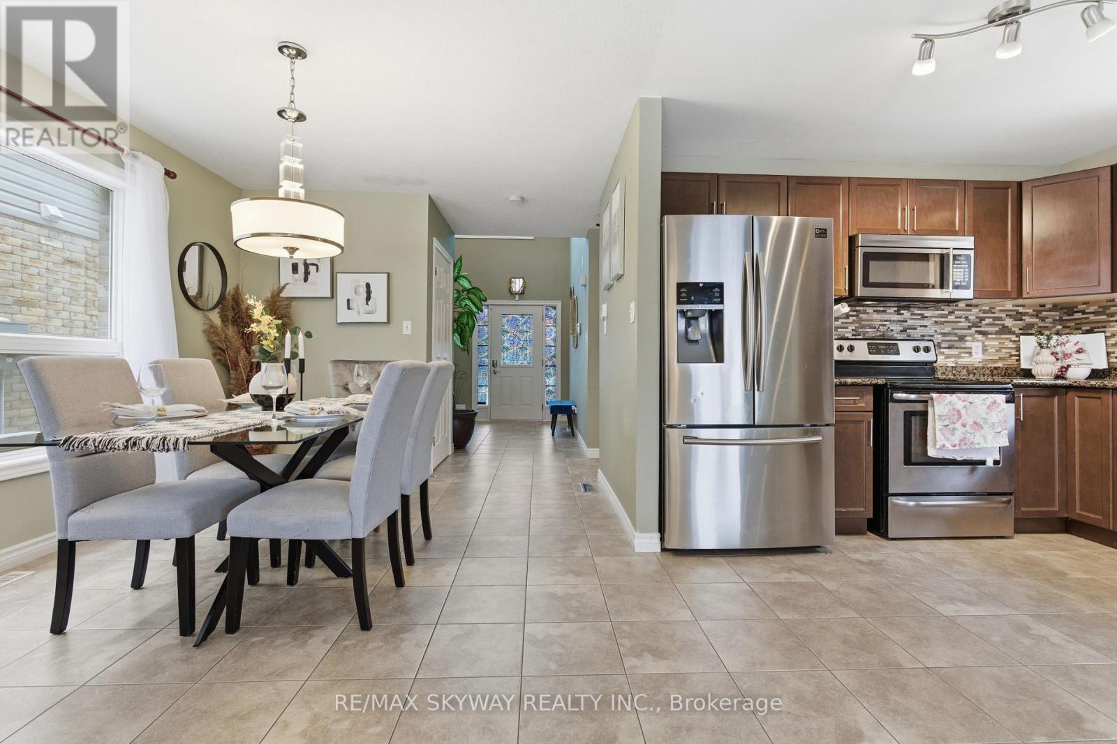 1185 Lawson Road, London North, Ontario  N6G 5K9 - Photo 9 - X12787662