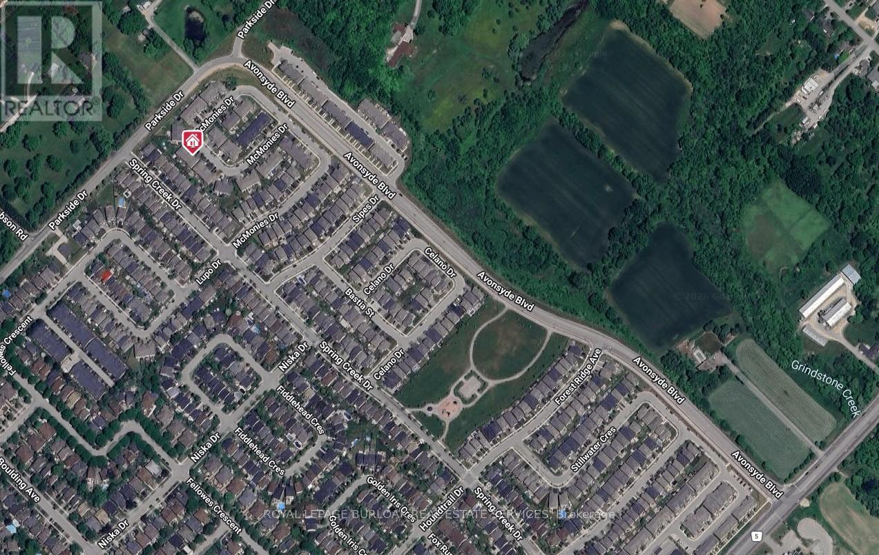 135 Mcmonies Drive, Hamilton, Ontario  L8B 0A6 - Photo 2 - X12787698