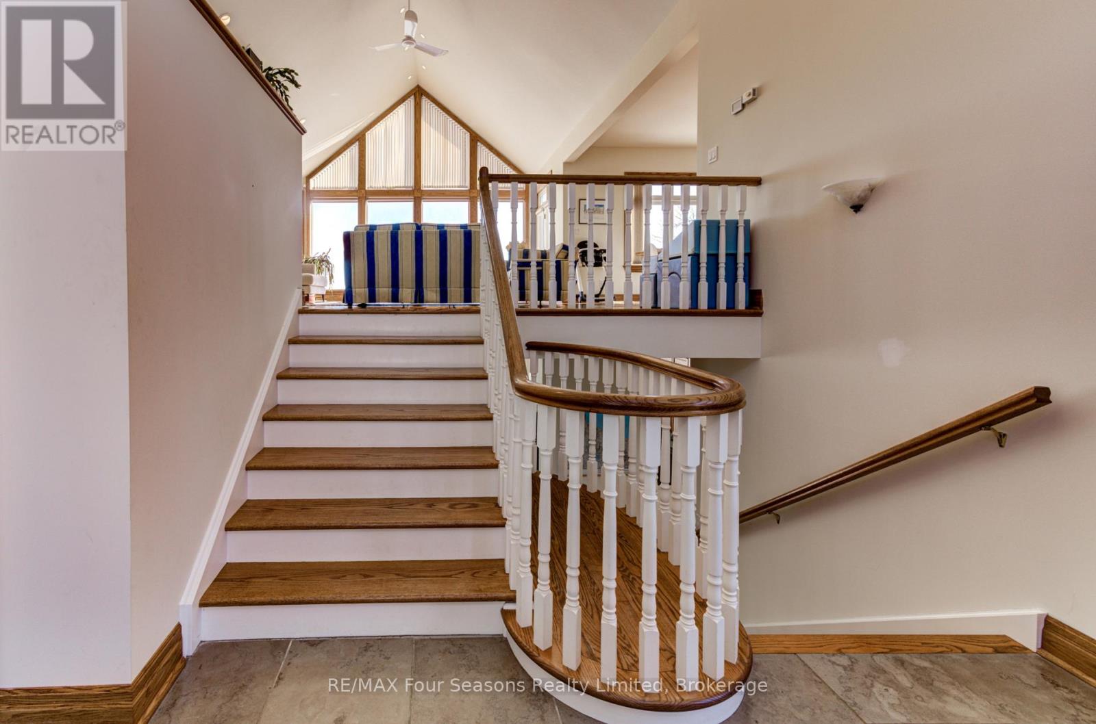 265617 25 Side Road, Meaford, Ontario  N4L 1W5 - Photo 7 - X12603860