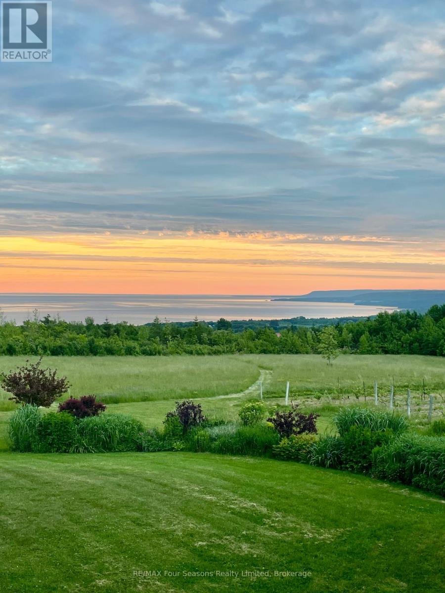 265617 25 Side Road, Meaford, Ontario  N4L 1W5 - Photo 4 - X12603860