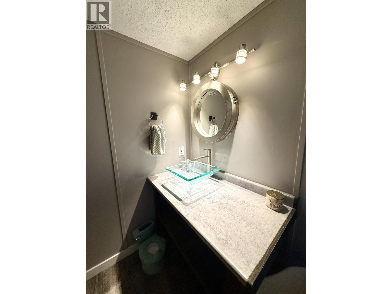 1085 Groveburn Road, Prince George, British Columbia  V2N 6W8 - Photo 11 - R3089811