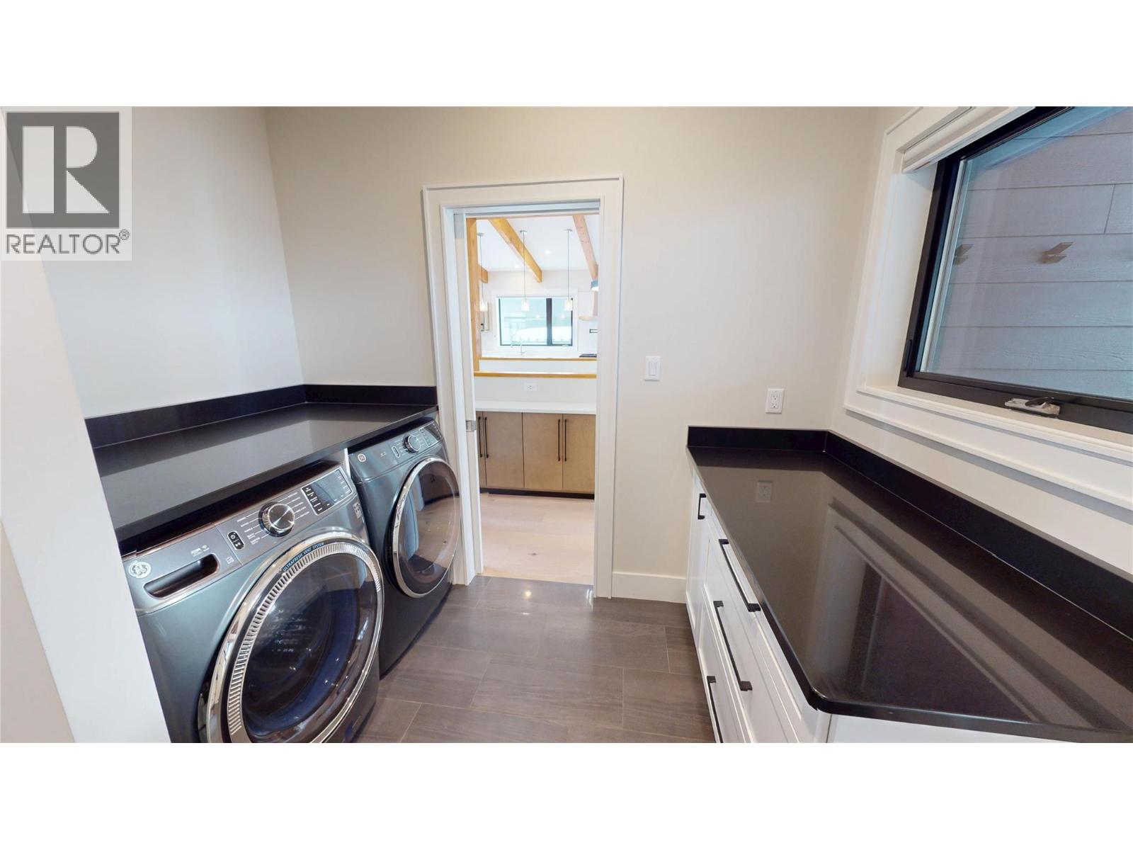 5418 Resort Drive, Fernie, British Columbia  V0B 1M6 - Photo 15 - 10337704