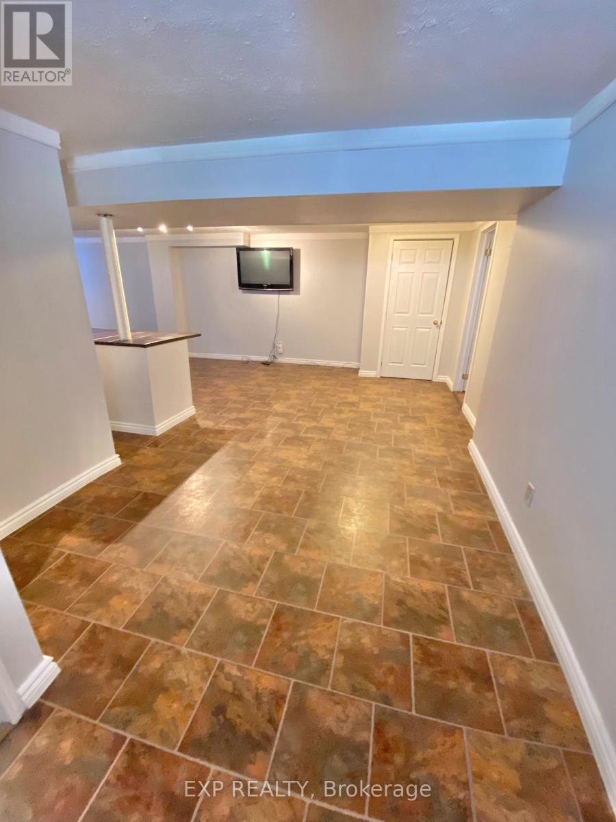 55 Athabaska Road, Barrie (Holly), Ontario  L4N 8E8 - Photo 30 - S12786460