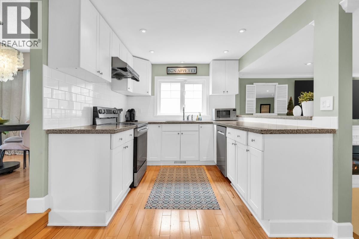 Listing Picture 6 of 40 : 9231 PARKSVILLE DRIVE, Richmond / 烈治文 - 魯藝地產 Yvonne Lu Group - MLS Medallion Club Member