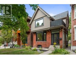 46 HEWITT AVENUE, Toronto, Ontario