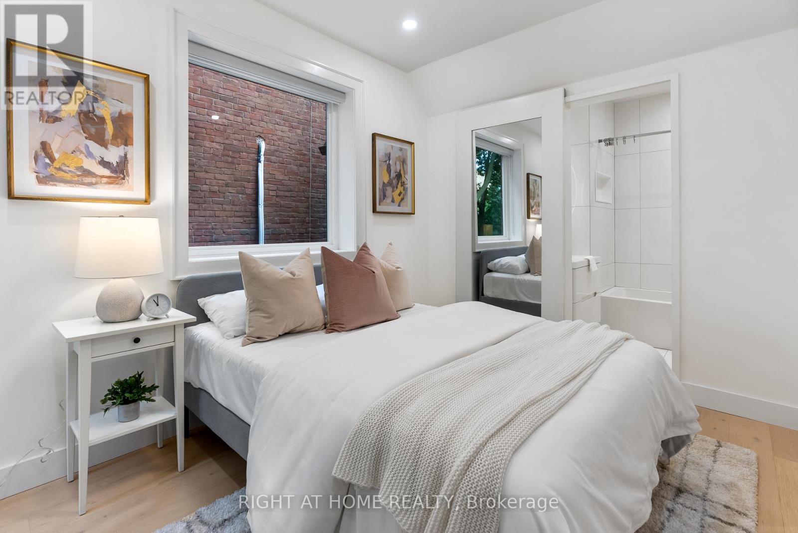 46 Hewitt Avenue, Toronto, Ontario  M6R 1Y3 - Photo 21 - W12787508