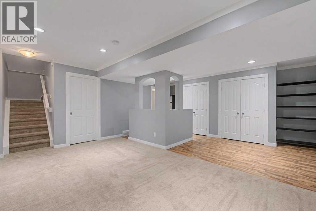 88 Somerside Common Sw, Calgary, Alberta  T2Y 3M8 - Photo 32 - A2283097