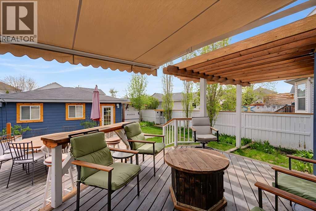 88 Somerside Common Sw, Calgary, Alberta  T2Y 3M8 - Photo 7 - A2283097