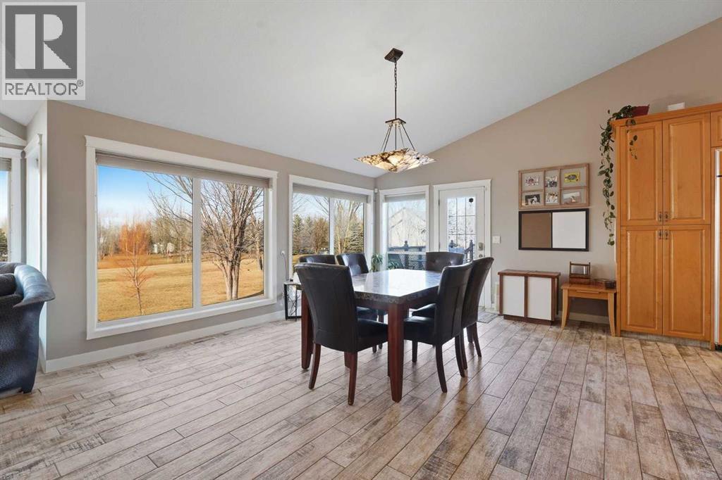 24 Silvertip Drive, Rural Foothills County, Alberta  T1V 1Z2 - Photo 12 - A2285821