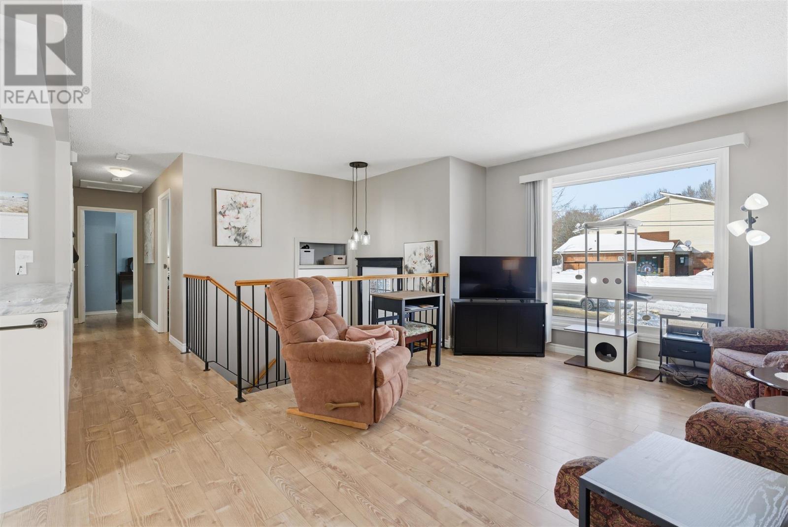 151 Youngfox Rd, Blind River, Ontario  P0R 1B0 - Photo 13 - SM260298