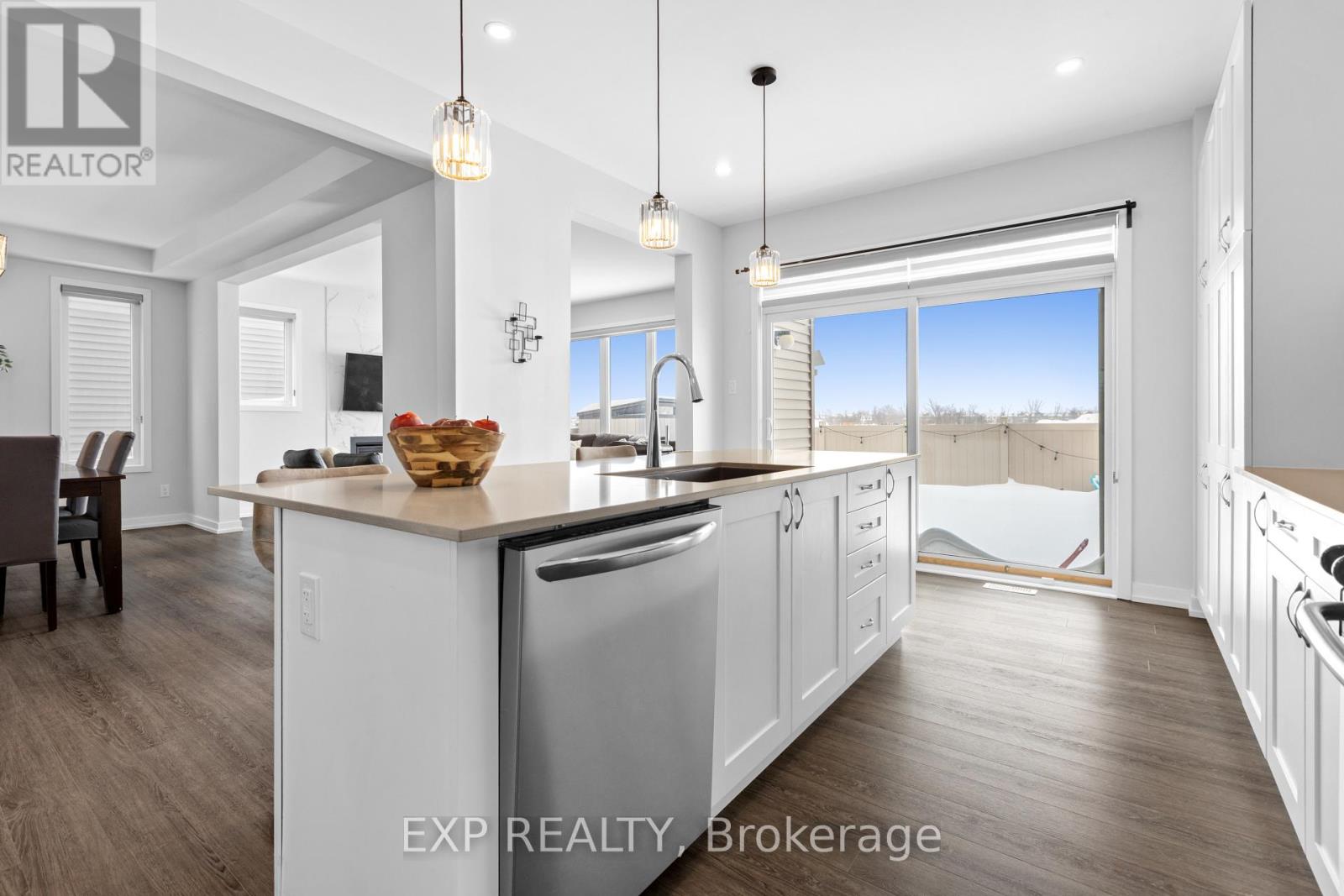 618 Perseus Avenue, Ottawa, Ontario  K2J 6S7 - Photo 12 - X12787736