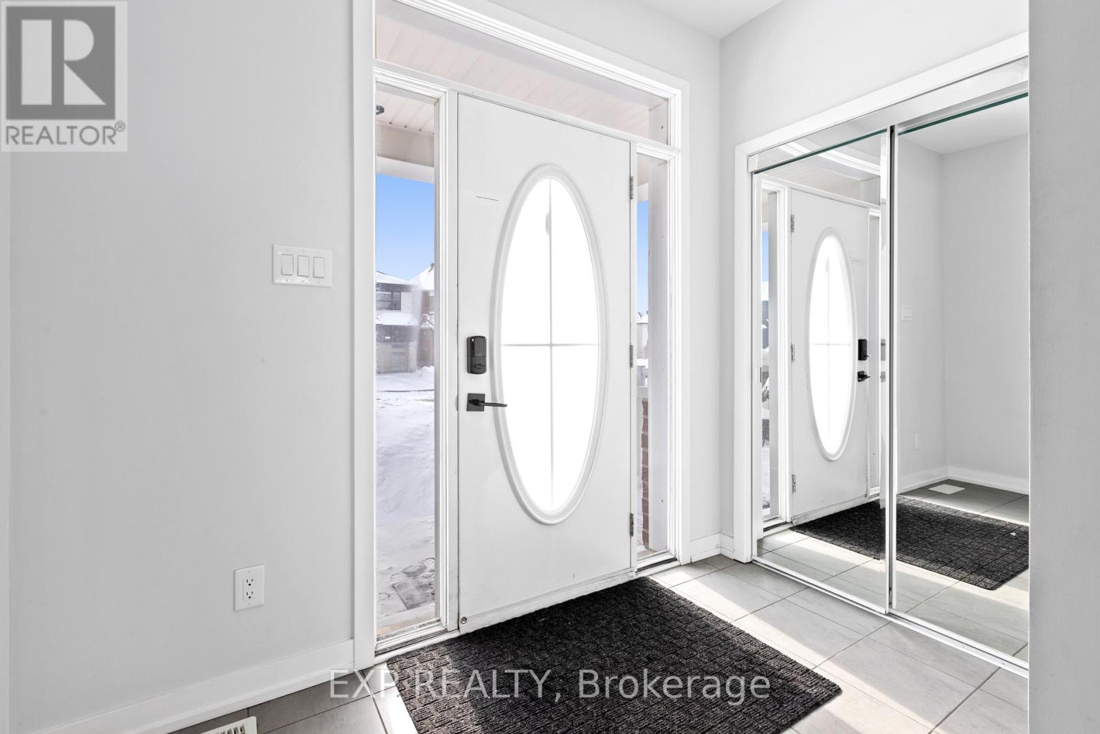 618 Perseus Avenue, Ottawa, Ontario  K2J 6S7 - Photo 5 - X12787736