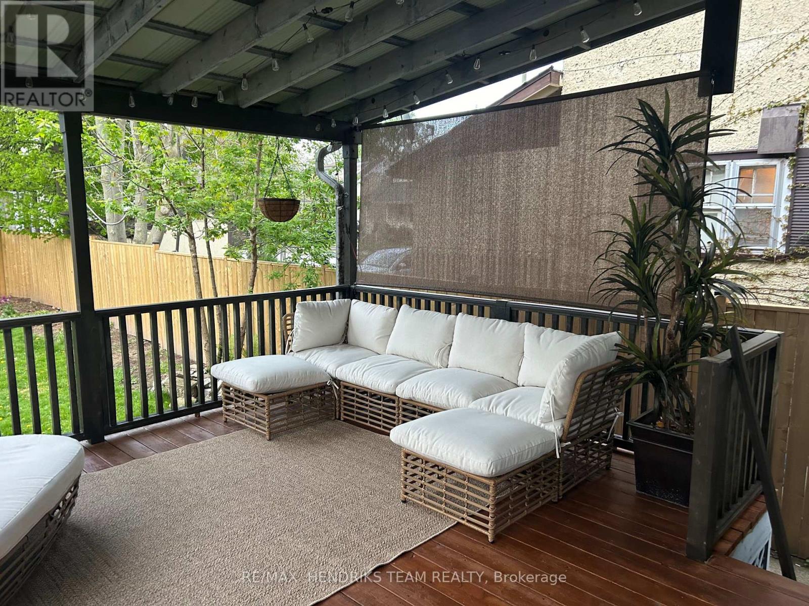 16 Haig Street, St. Catharines, Ontario  L2R 6K6 - Photo 30 - X12787756