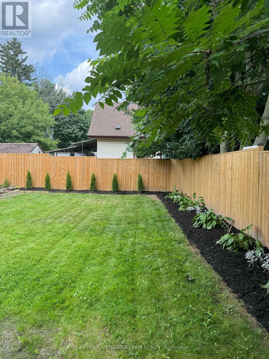 16 Haig Street, St. Catharines, Ontario  L2R 6K6 - Photo 32 - X12787756