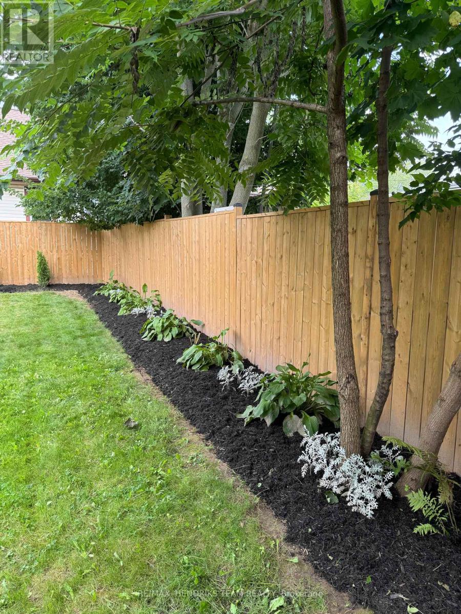 16 Haig Street, St. Catharines, Ontario  L2R 6K6 - Photo 33 - X12787756