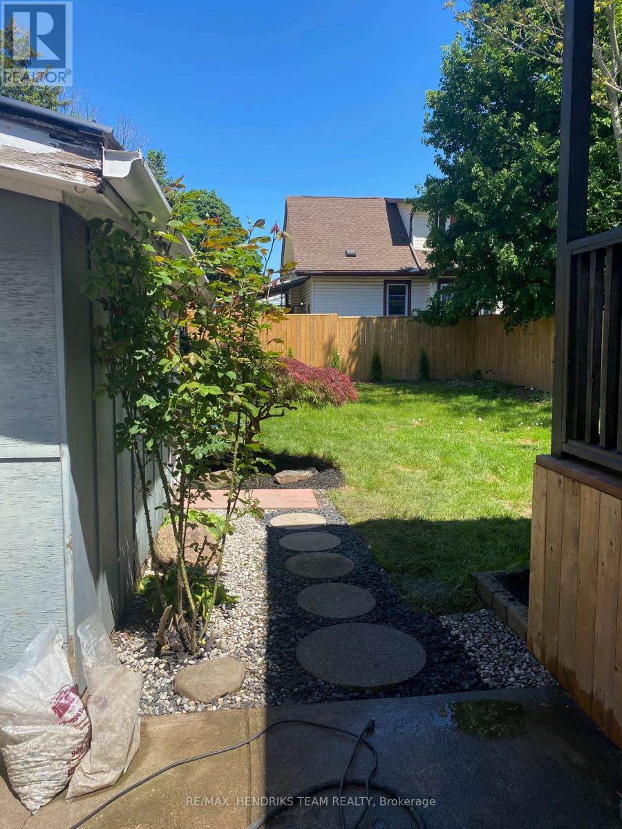 16 Haig Street, St. Catharines, Ontario  L2R 6K6 - Photo 35 - X12787756