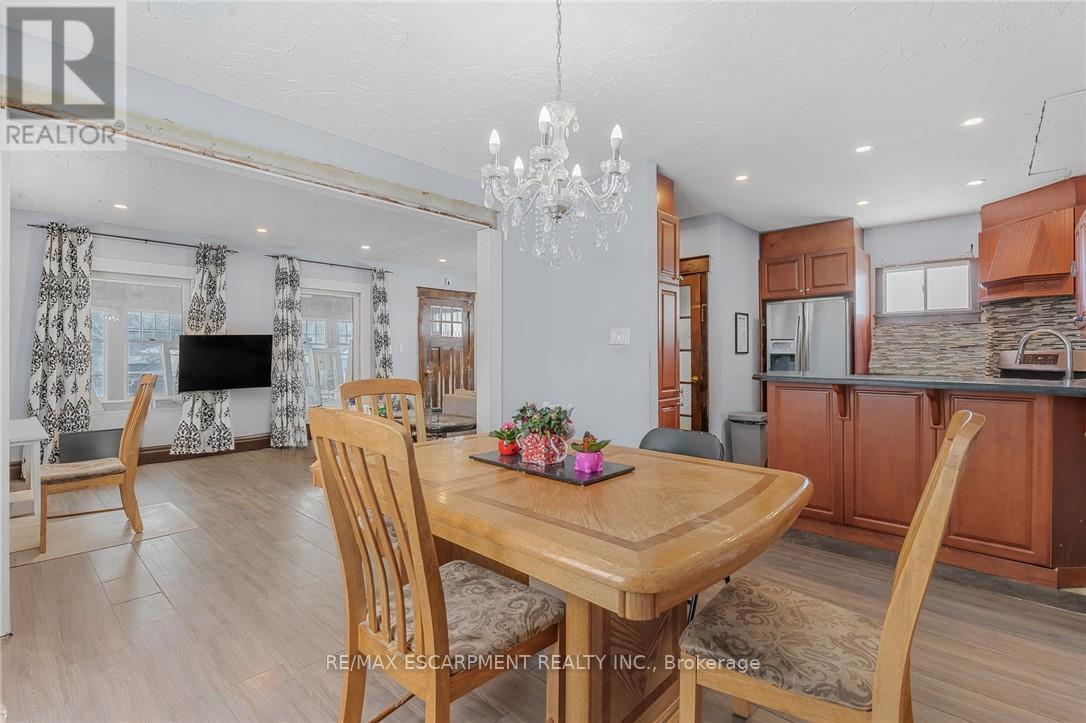 221 Bowen Road, Fort Erie, Ontario  L2A 2Y6 - Photo 8 - X12758778