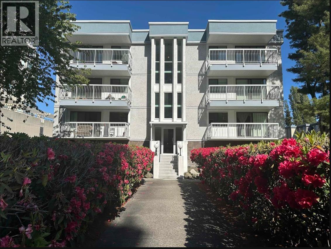 309 6340 BUSWELL STREET, Richmond, British Columbia