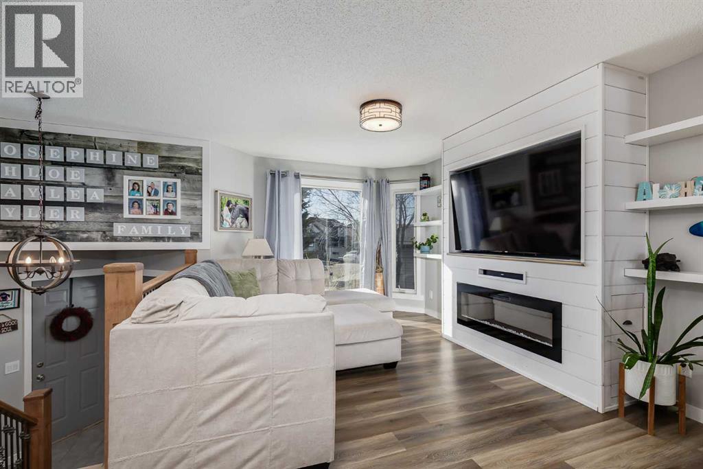 211 Silver Springs Way Nw, Airdrie, Alberta  T4B 2Y3 - Photo 6 - A2285947