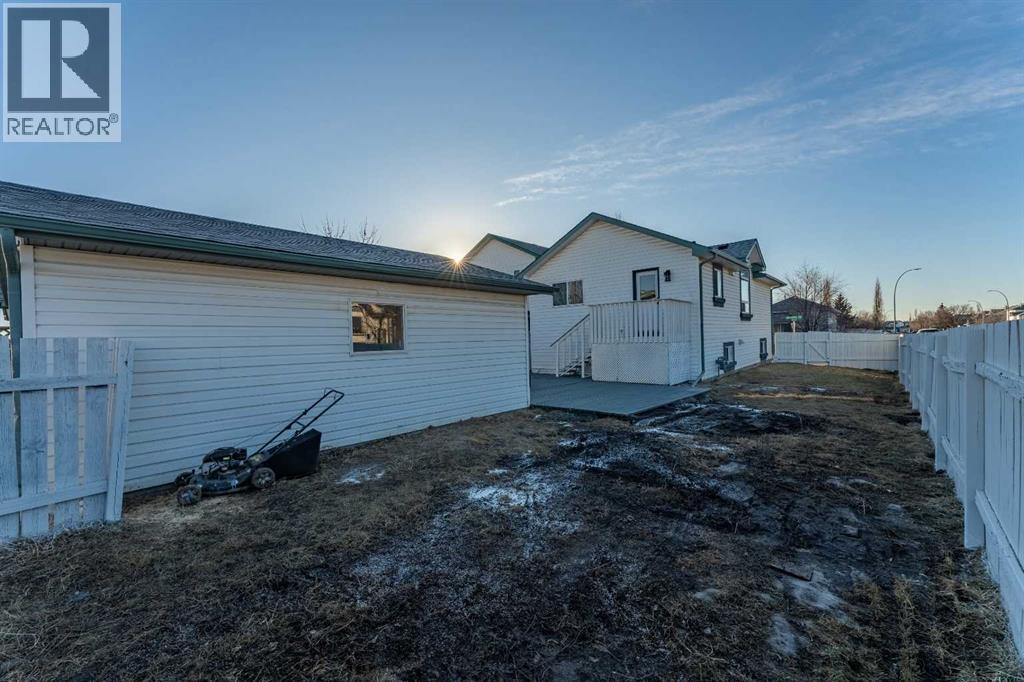 134 Erin Meadow Crescent Se, Calgary, Alberta  T2B 3L5 - Photo 37 - A2255671