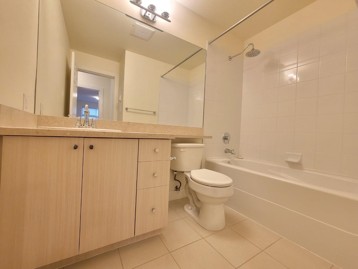 215 10237 133 Street, Surrey, British Columbia  V3T 0C6 - Photo 12 - R3089498